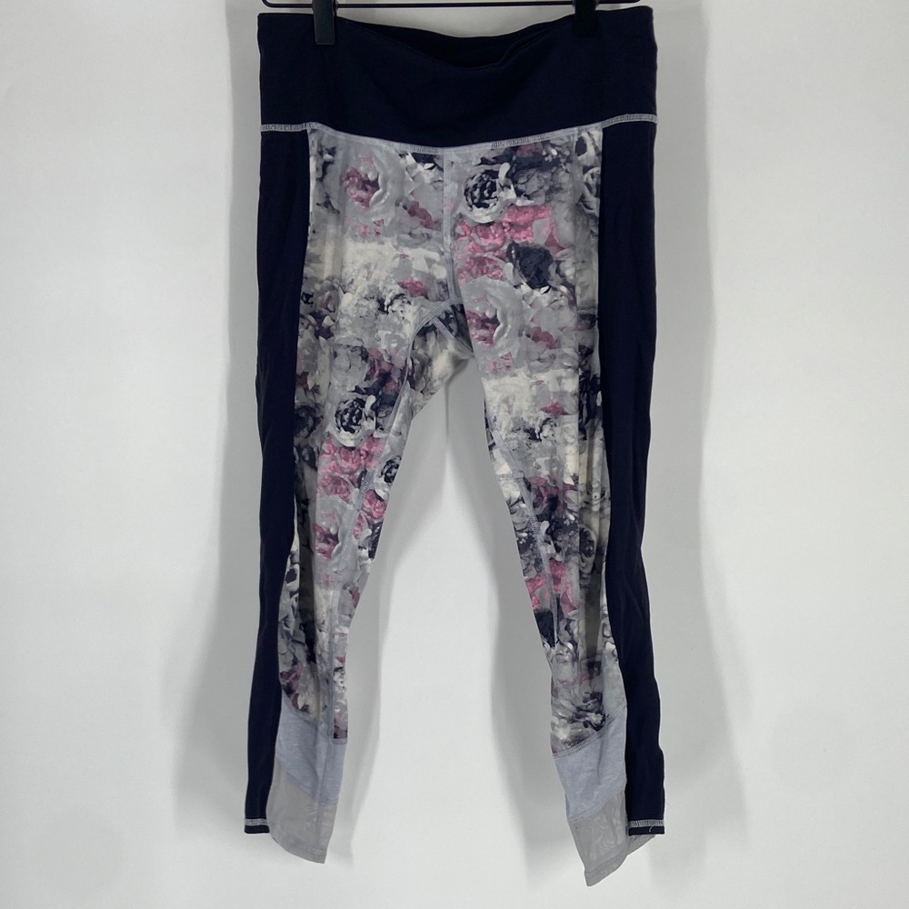 Lululemon Black, Gray, and Pink Capris Leggings Size S Gently Used
